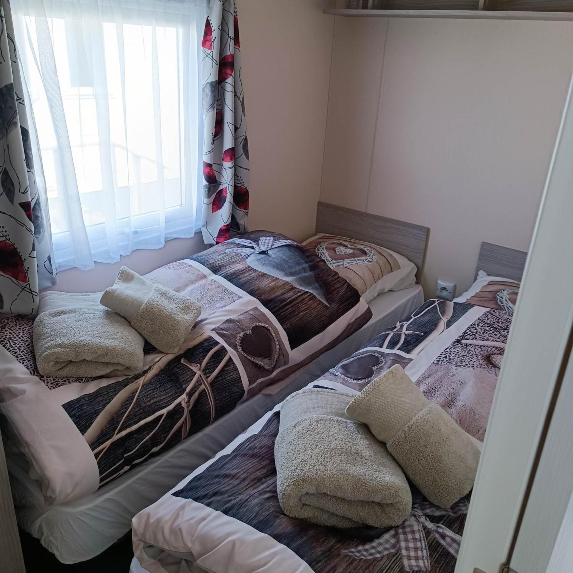 Caravan Aan Zee Arnani ミデルケルケ エクステリア 写真
